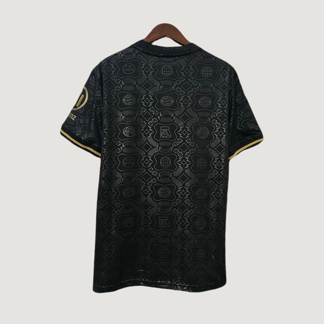 BAYERN MUNICH – MAILLOT ANNIVERSAIRE 125 ANS – NOIR & OR
